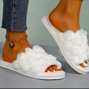 NEW Plush Honeycomb Super Soft Insole Slippers